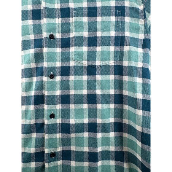 L.L. Bean Mens Slightly Fitted Plaid Button-Down Shirt Size M Green White - Picture 2 of 8